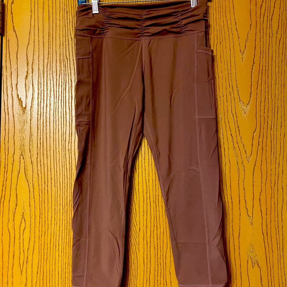 EUC Mauve CVG Leggings
